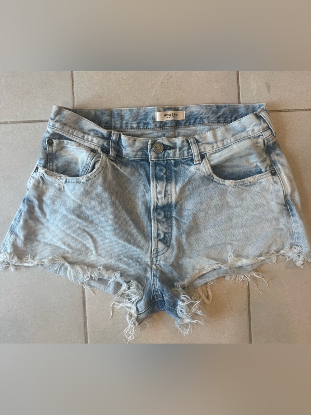 Moussy Vintage jean shorts